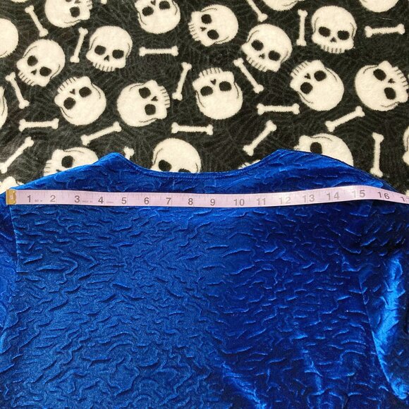 PICADILLY NWT Royal blue velvet long sleeve shirt ~ Vintage MEDIUM LARGE top - Picture 9 of 14